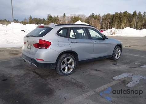 2014 BMW X1 xDrive35I z USA, uszkodzony, nr VIN WBAVM5C53EVV92192